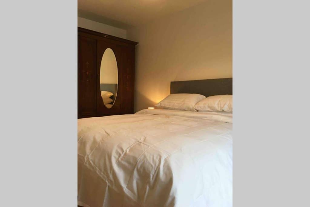 Apartment 4, Clifden Bay Apartments Bagian luar foto